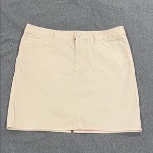 Tommy Hilfiger Cream Mini Skirt